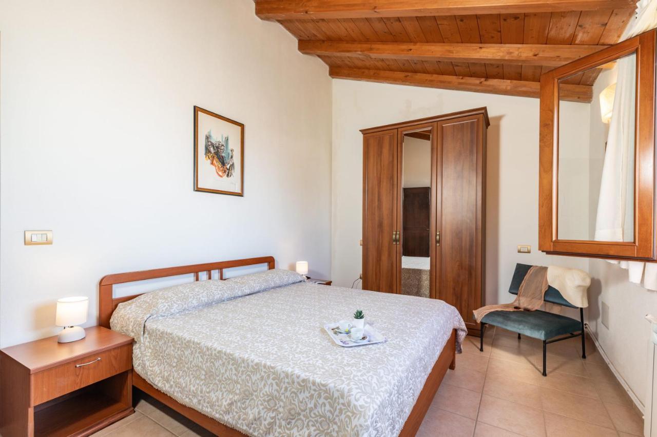 شقة Casa Orfea سانتا ماريا نافاريز المظهر الخارجي الصورة